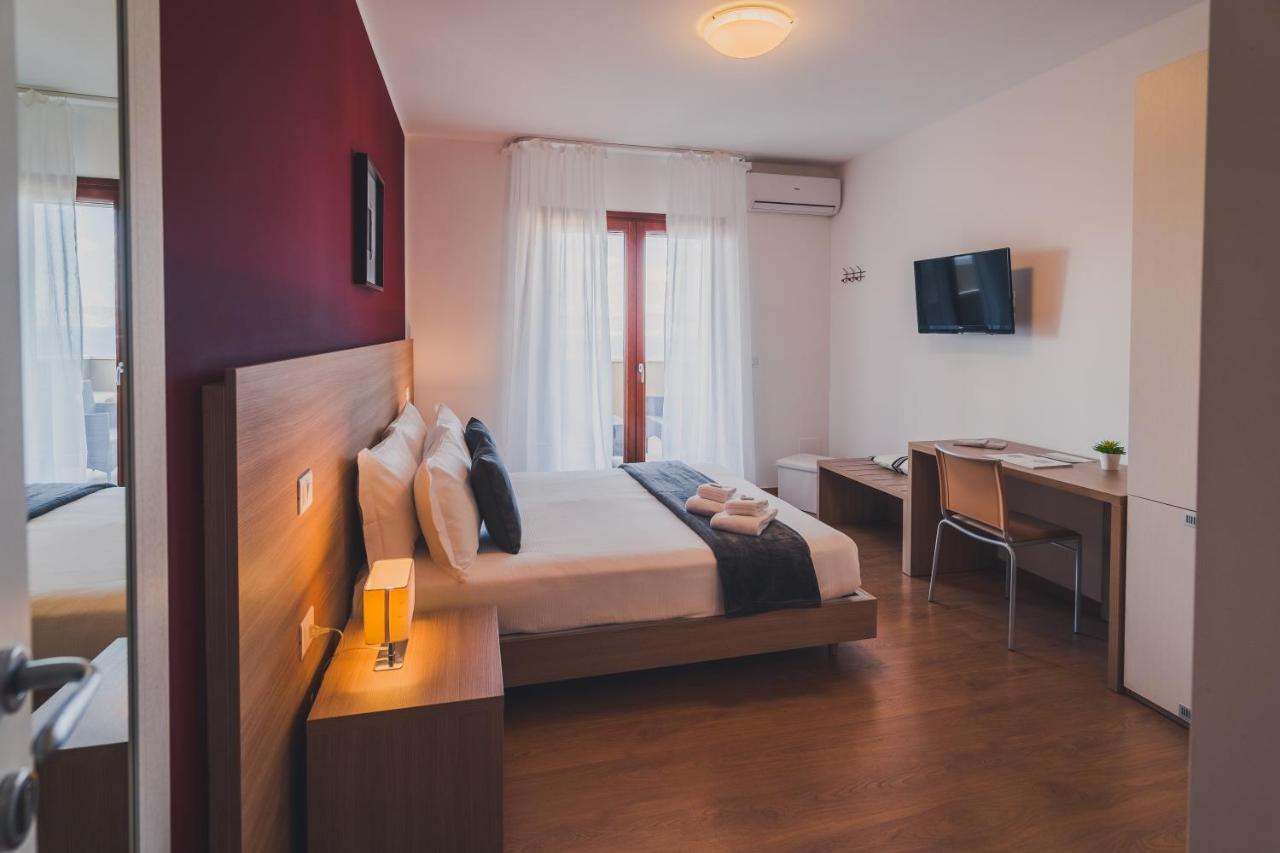 Trip Room & Breakfast Reggio Calabria Exterior photo